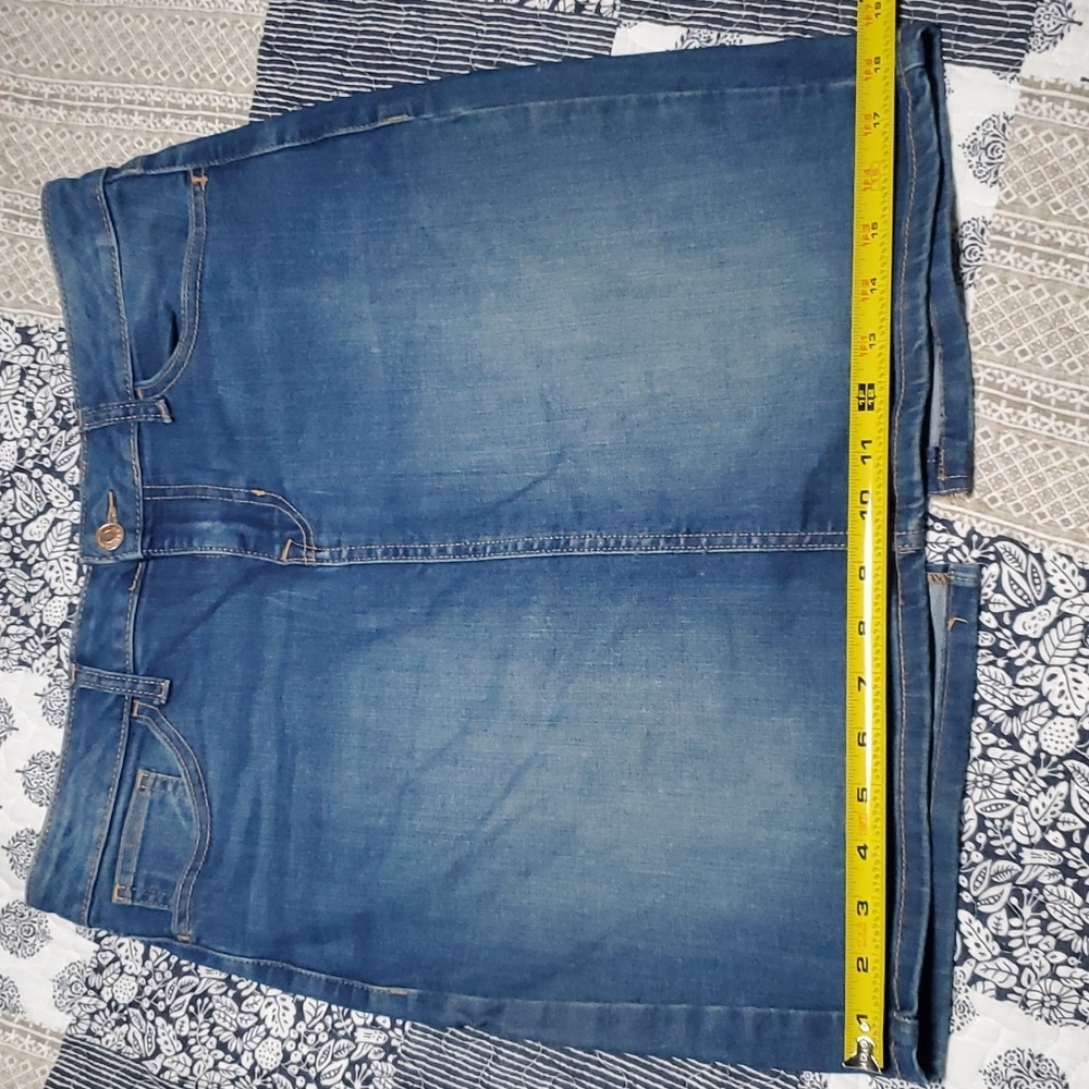 Old Navy denim skirt - Picture 6 of 8